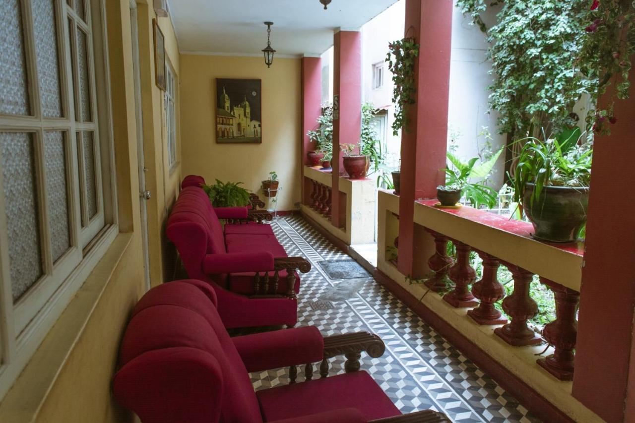 Hospedaje Zaragoza Ayacucho Extérieur photo